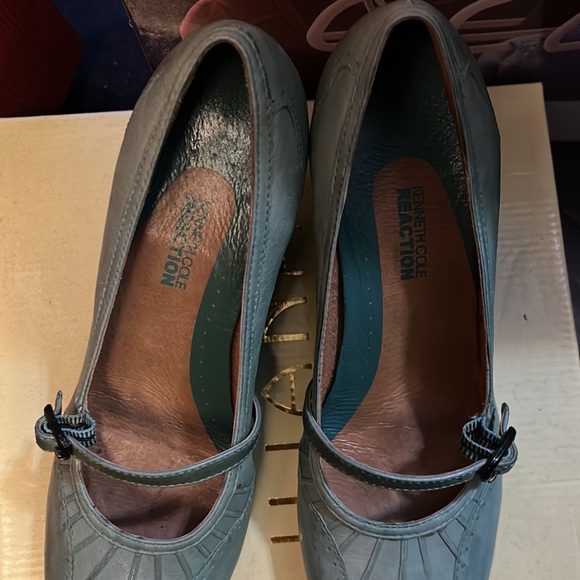 Kenneth Cole’s Reaction Mary Jane wedges gently used 9. - Picture 2 of 6